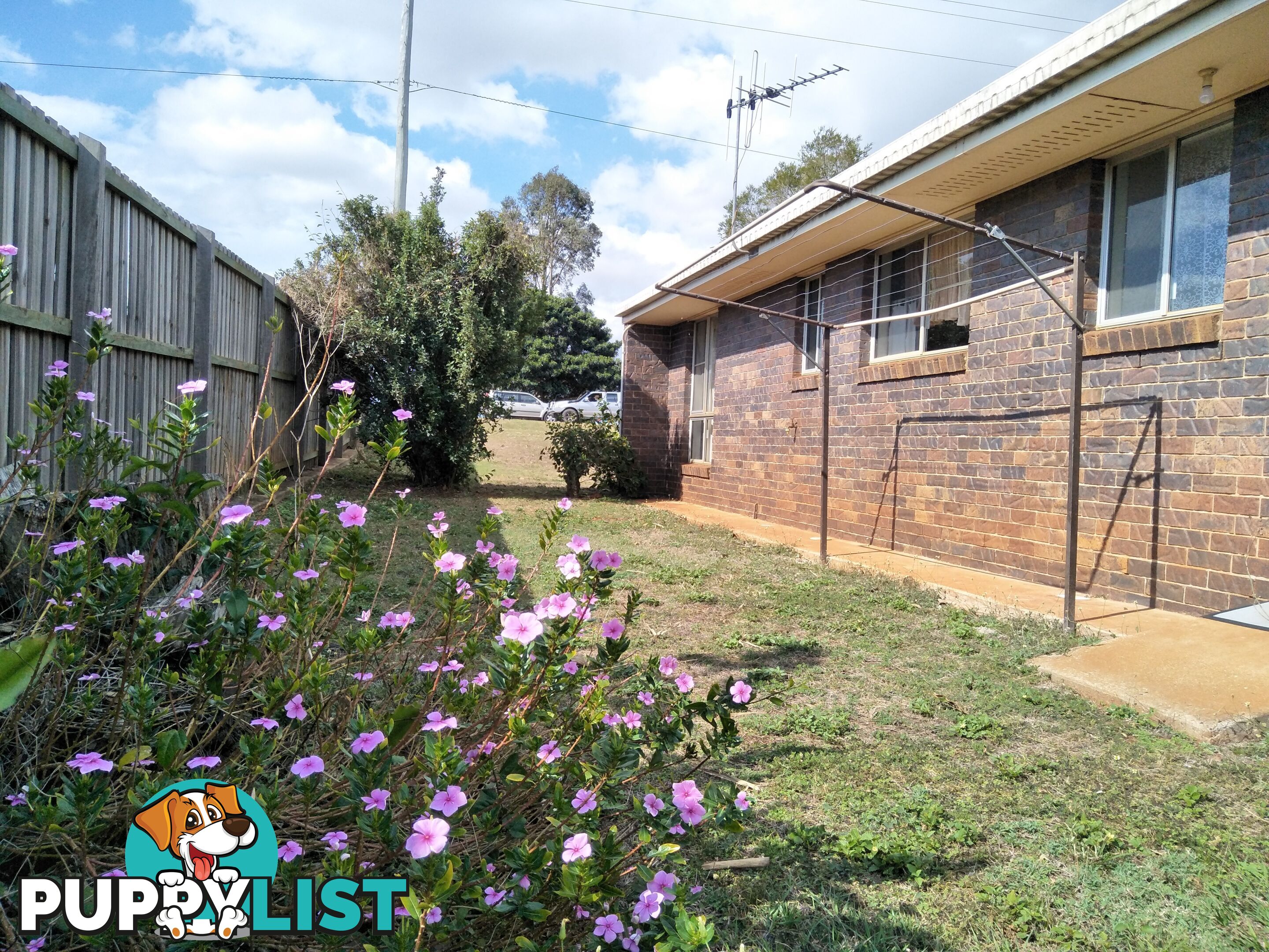 Unit 2 2A Churchill St Childers QLD 4660