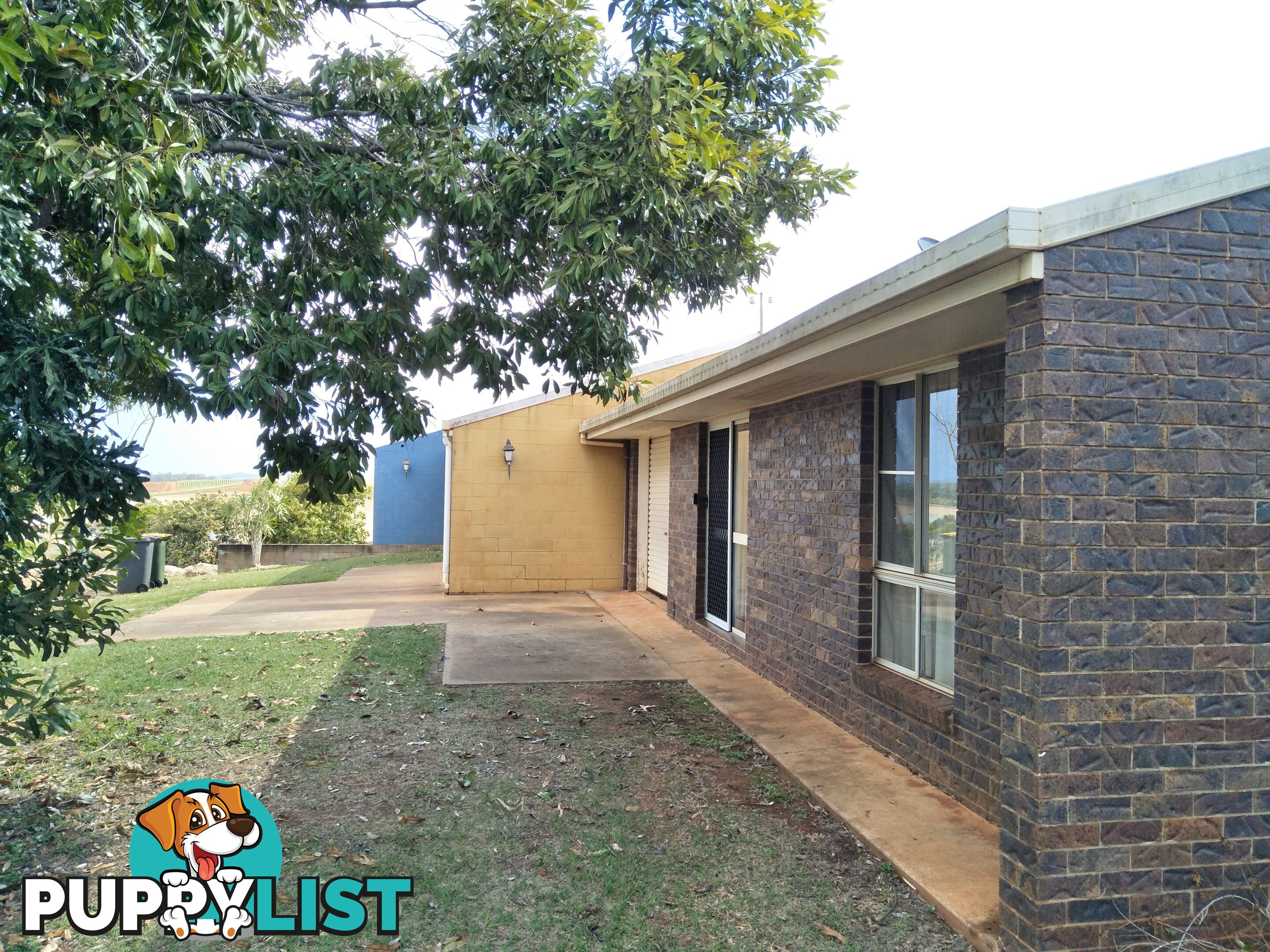 Unit 2 2A Churchill St Childers QLD 4660