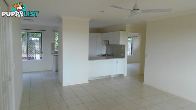 4 22 Hendle Street Childers QLD 4660