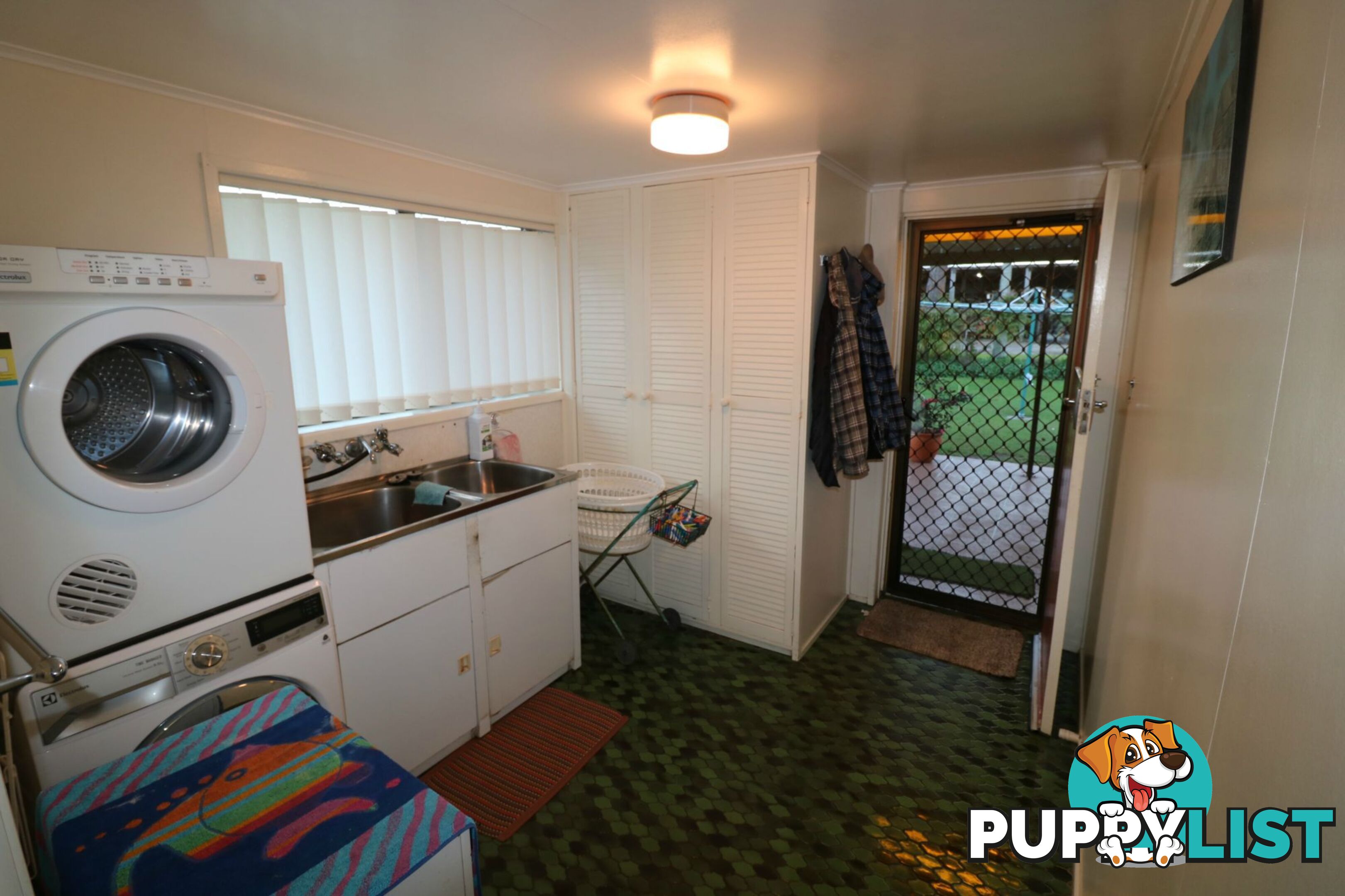 453 Lindemans Road, Bundaberg MOORE PARK BEACH QLD 4670