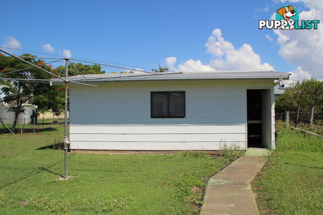 21 Powers St Buxton QLD 4660