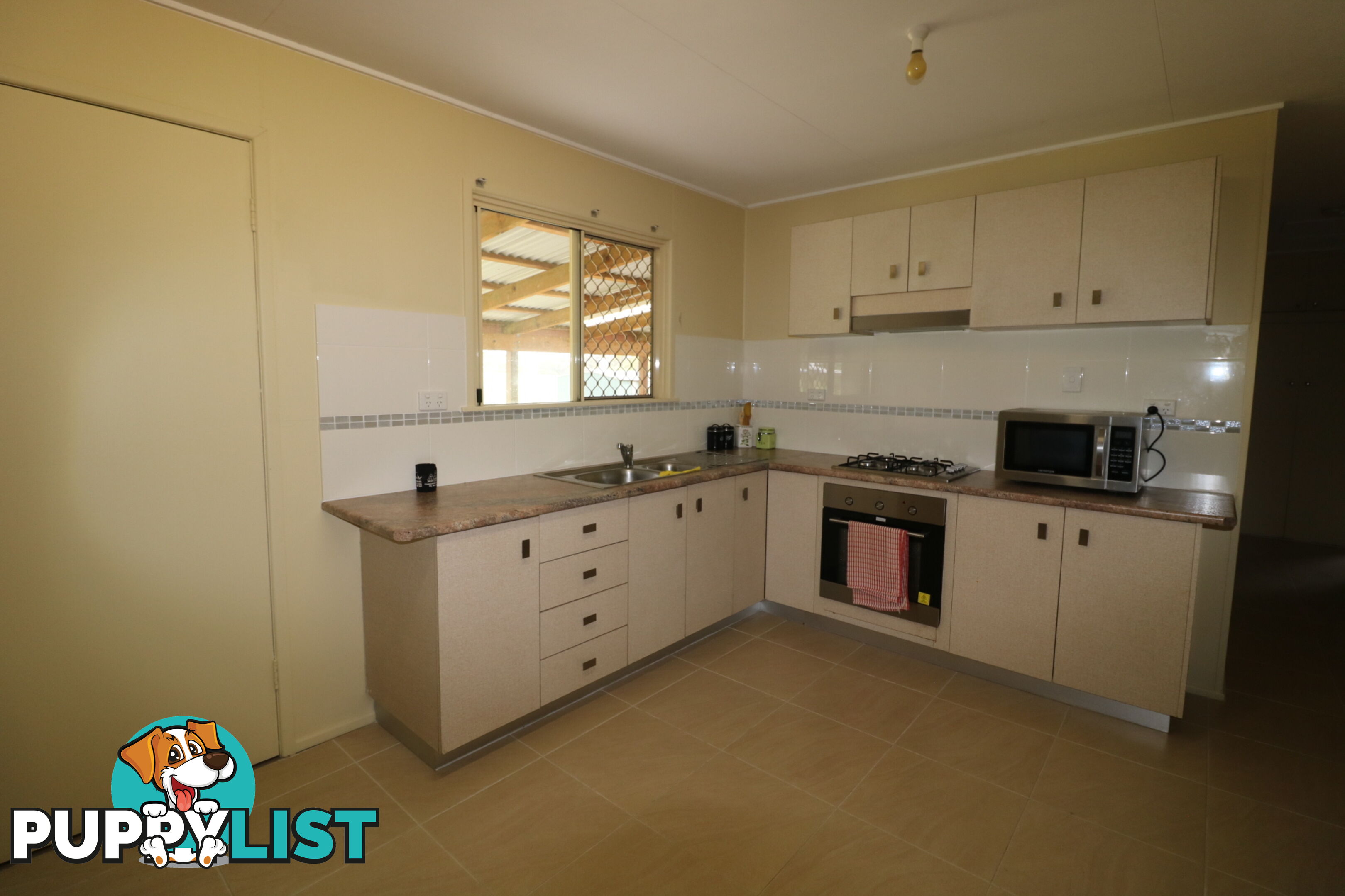 8544 Isis Hwy Dallarnil QLD 4621