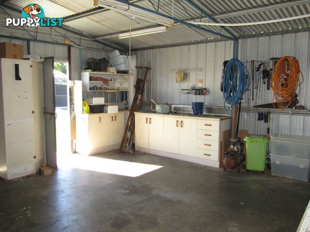 1 Moller St Buxton QLD 4660