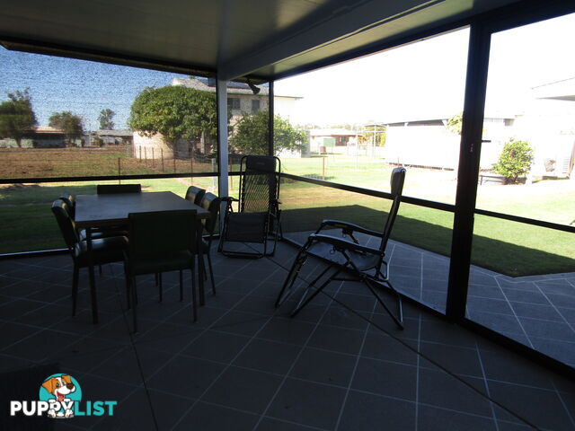 1 Moller St Buxton QLD 4660