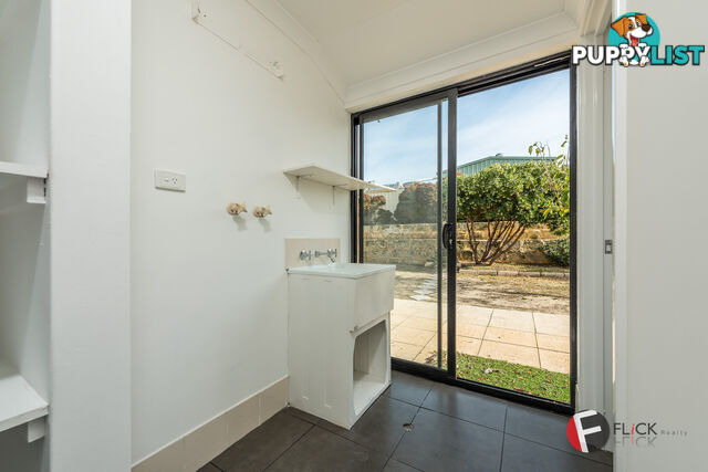 55 Dunmore Cct Merriwa WA 6030