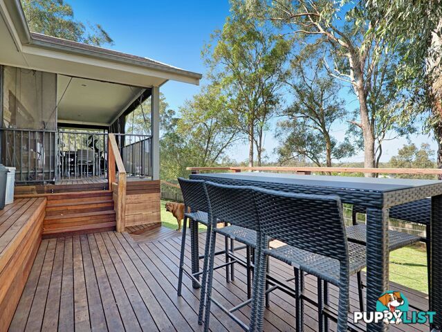 14 Pinehurst Way MEDOWIE NSW 2318