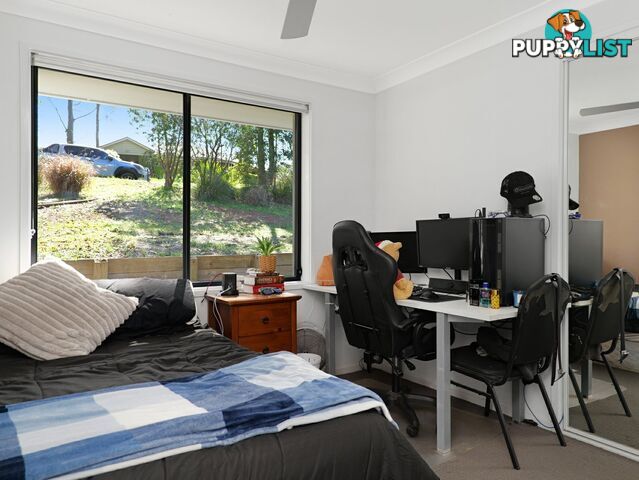 14 Pinehurst Way MEDOWIE NSW 2318