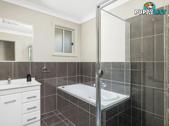 17 Oasis Close SOLDIERS POINT NSW 2317