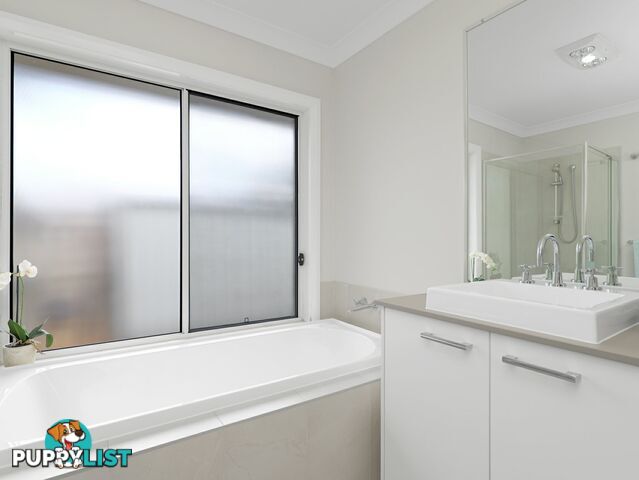 89 Sunningdale Cct MEDOWIE NSW 2318