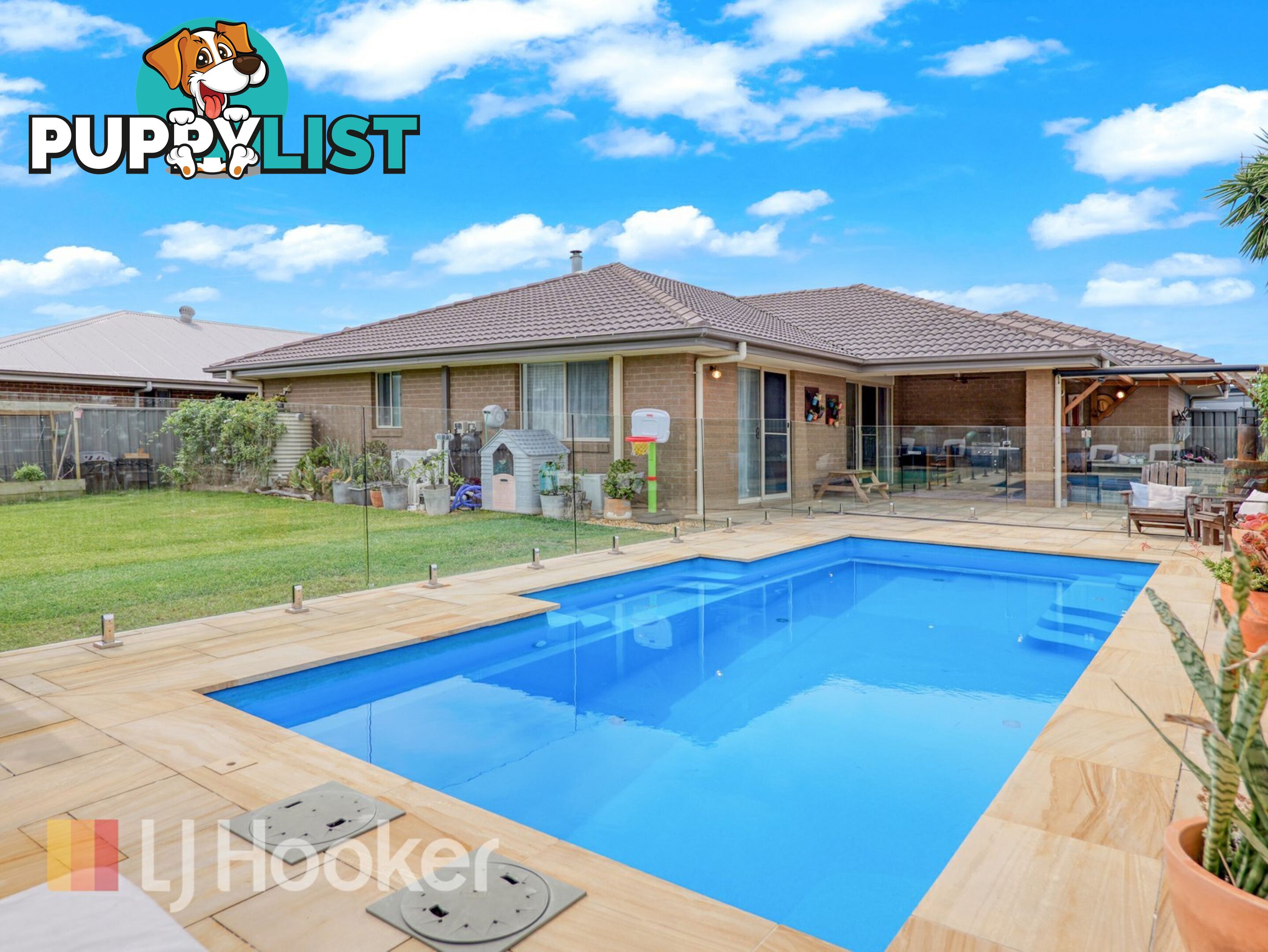 73 Seaside Boulevard FERN BAY NSW 2295