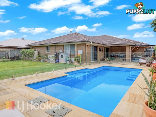 73 Seaside Boulevard FERN BAY NSW 2295