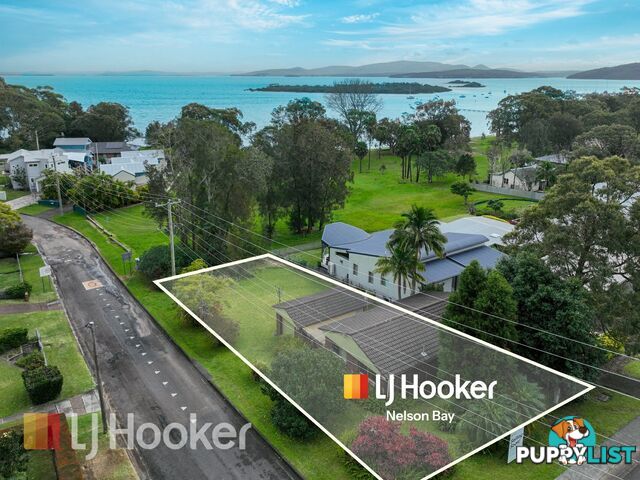 42 Cromarty Road SOLDIERS POINT NSW 2317