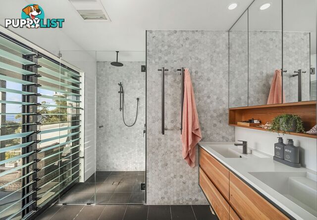 10 Wallawa Road NELSON BAY NSW 2315