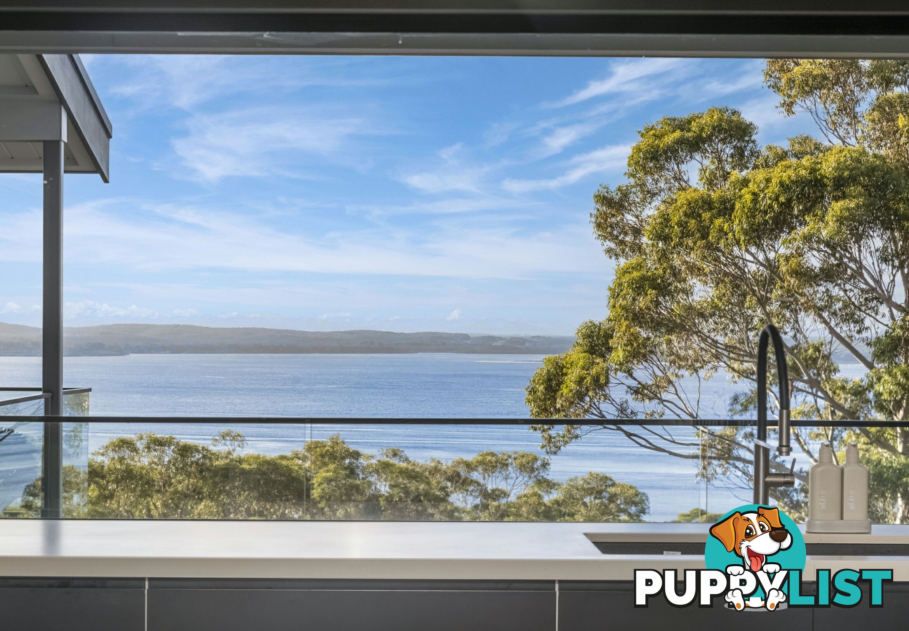 10 Wallawa Road NELSON BAY NSW 2315