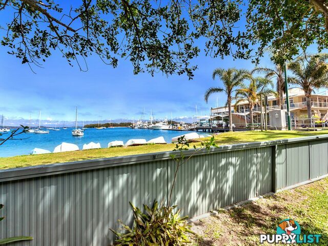 4 Sunset Boulevard SOLDIERS POINT NSW 2317