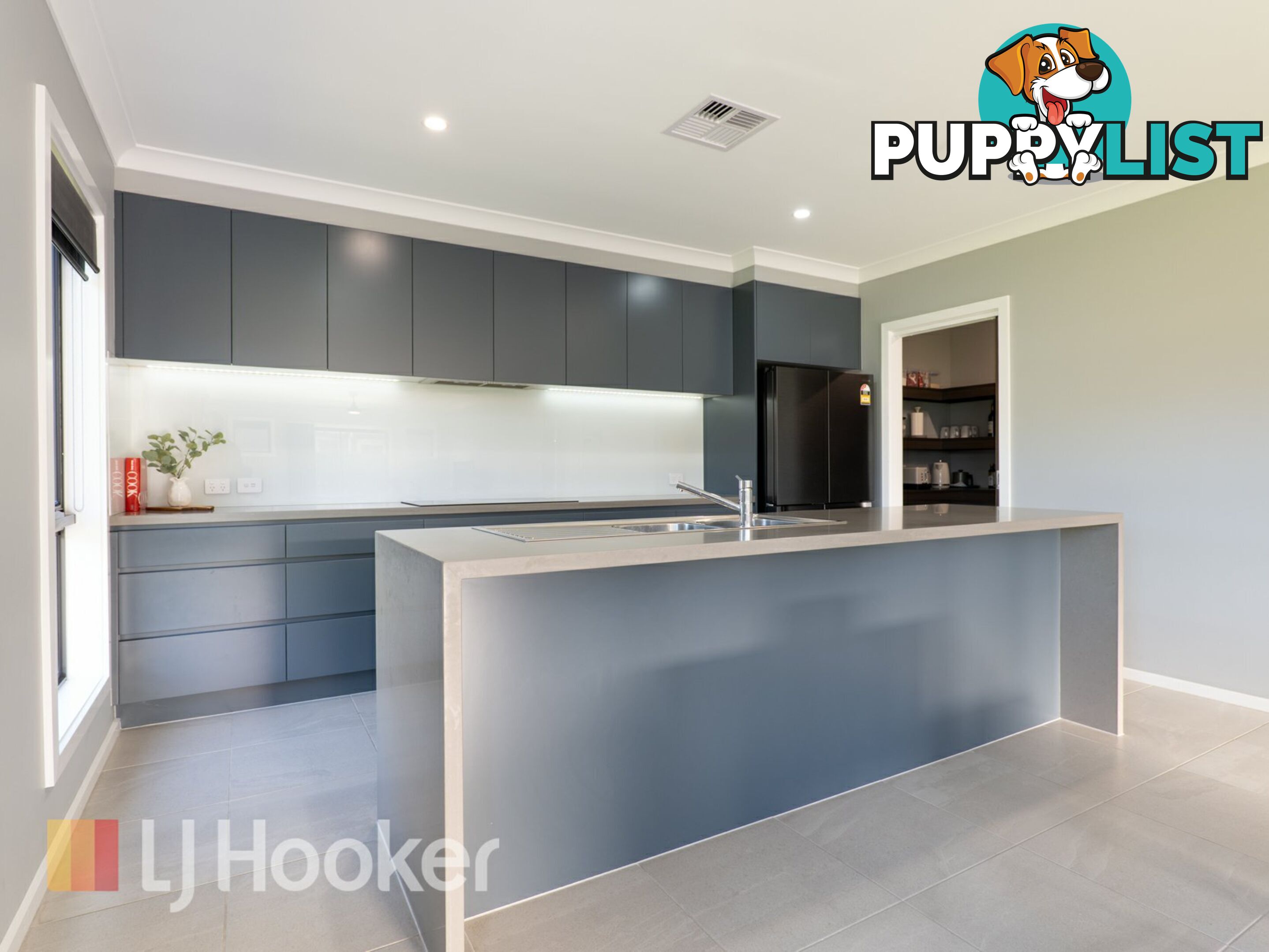 12 Berry Road MEDOWIE NSW 2318