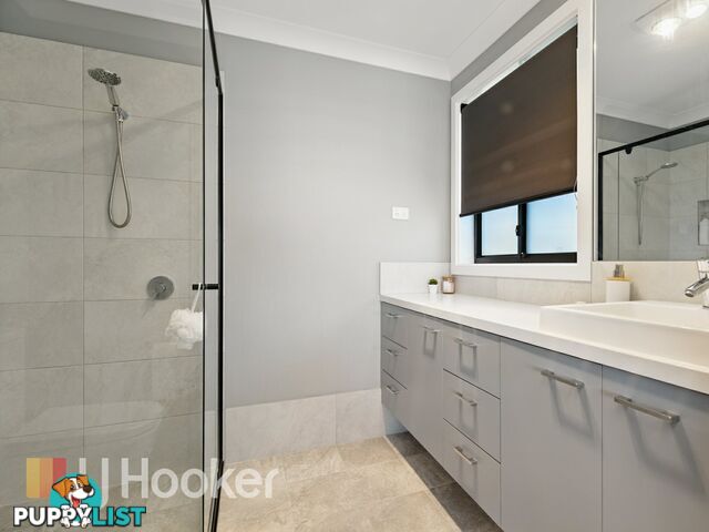 12 Berry Road MEDOWIE NSW 2318