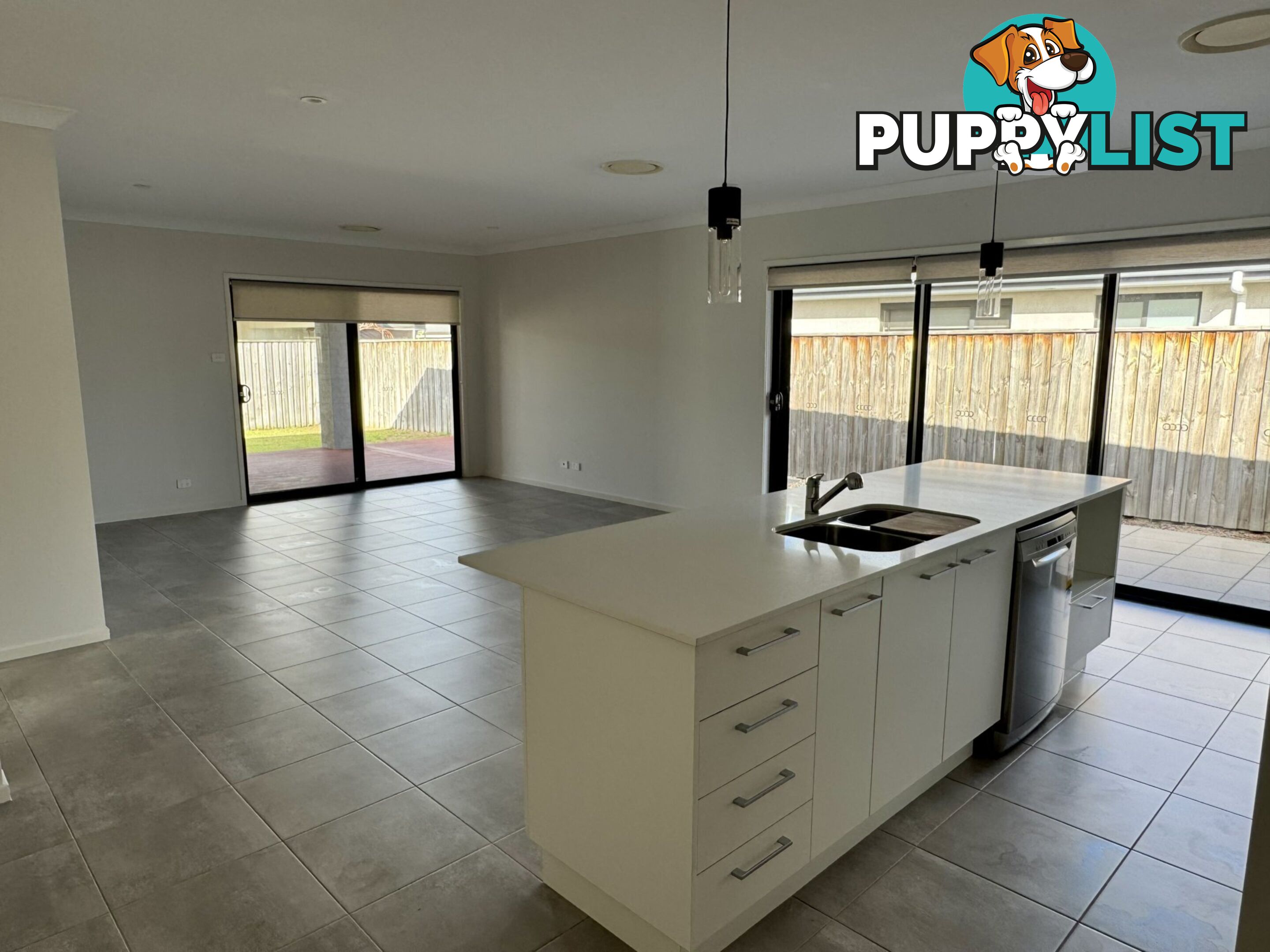 2 Portmarnock Close MEDOWIE NSW 2318