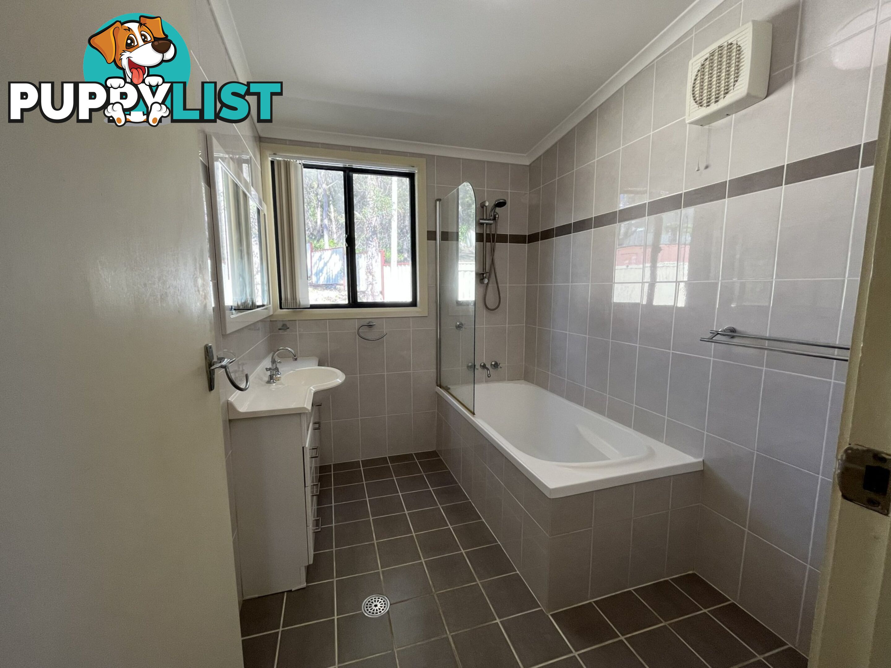 21a Bagnall Avenue SOLDIERS POINT NSW 2317