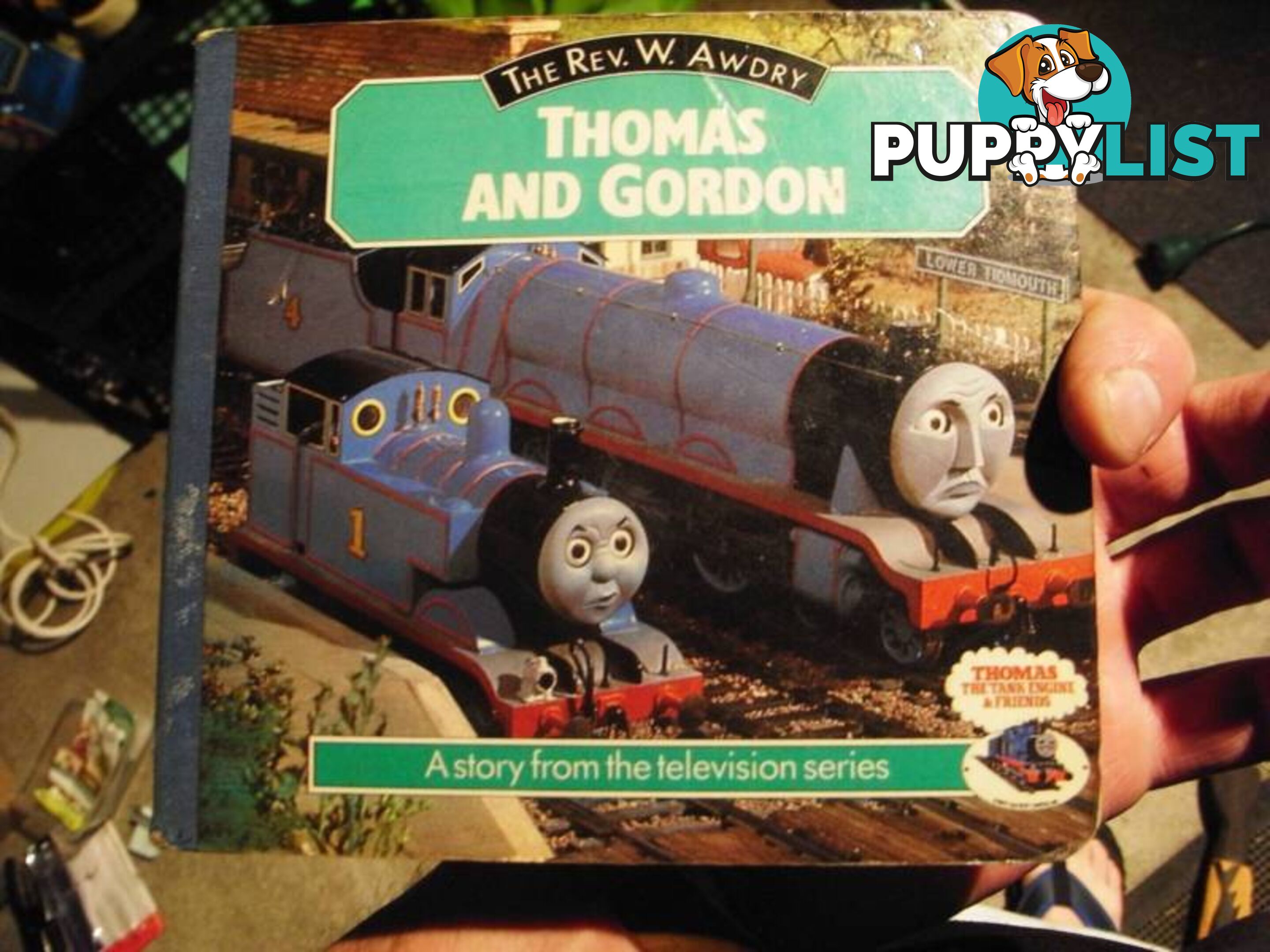 THOMAS TANK ENGINE BOOK pickup oakleigh 3166 or postage 2.99