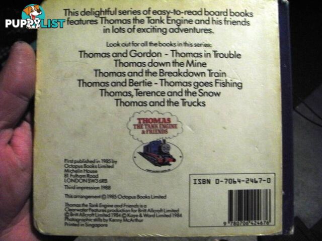 THOMAS TANK ENGINE BOOK pickup oakleigh 3166 or postage 2.99