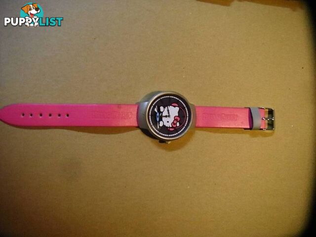 SANRIO LICENCED PRODUCT HELLO KITTY WATCH BRAND NEW