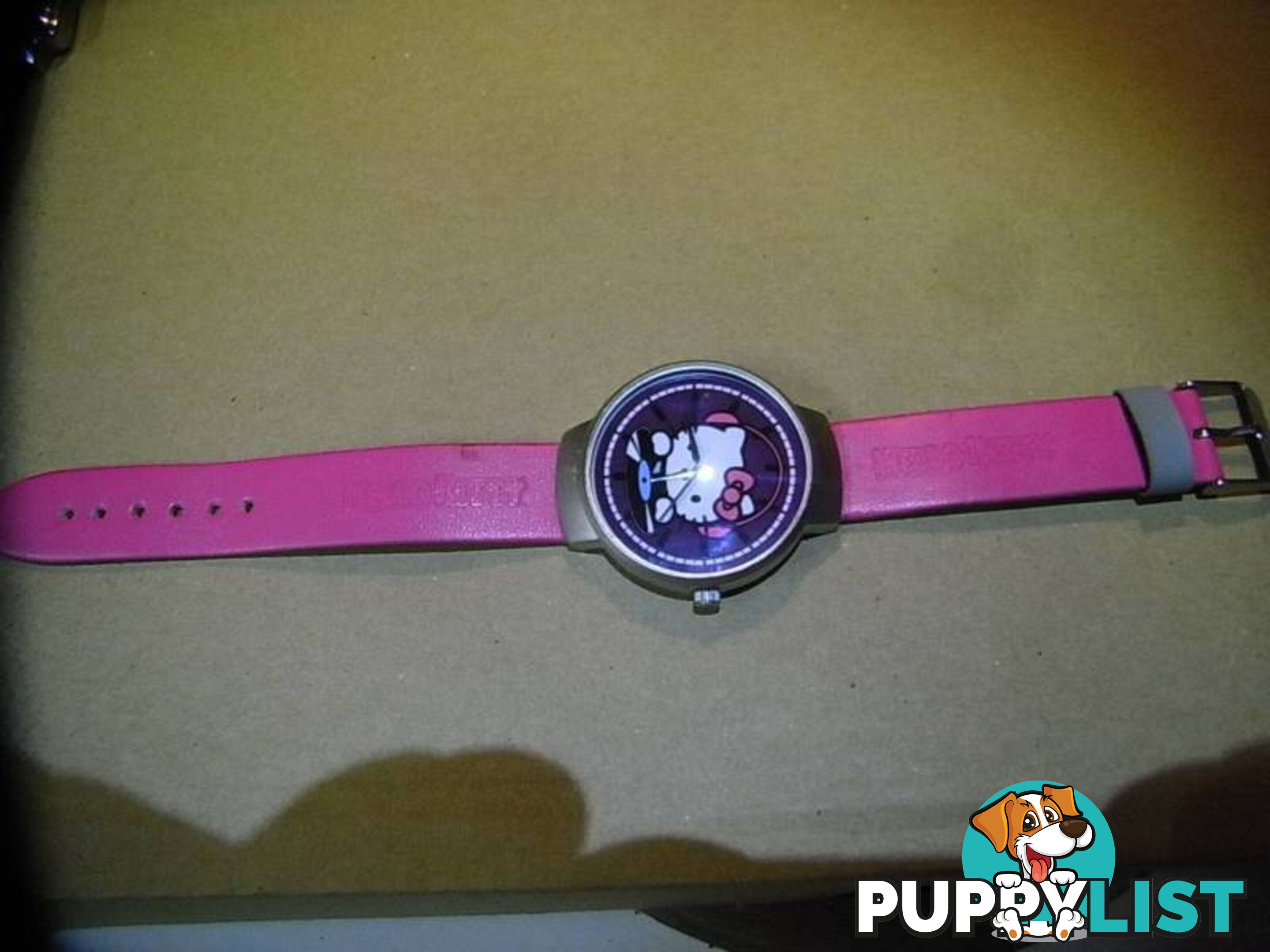 SANRIO LICENCED PRODUCT HELLO KITTY WATCH BRAND NEW