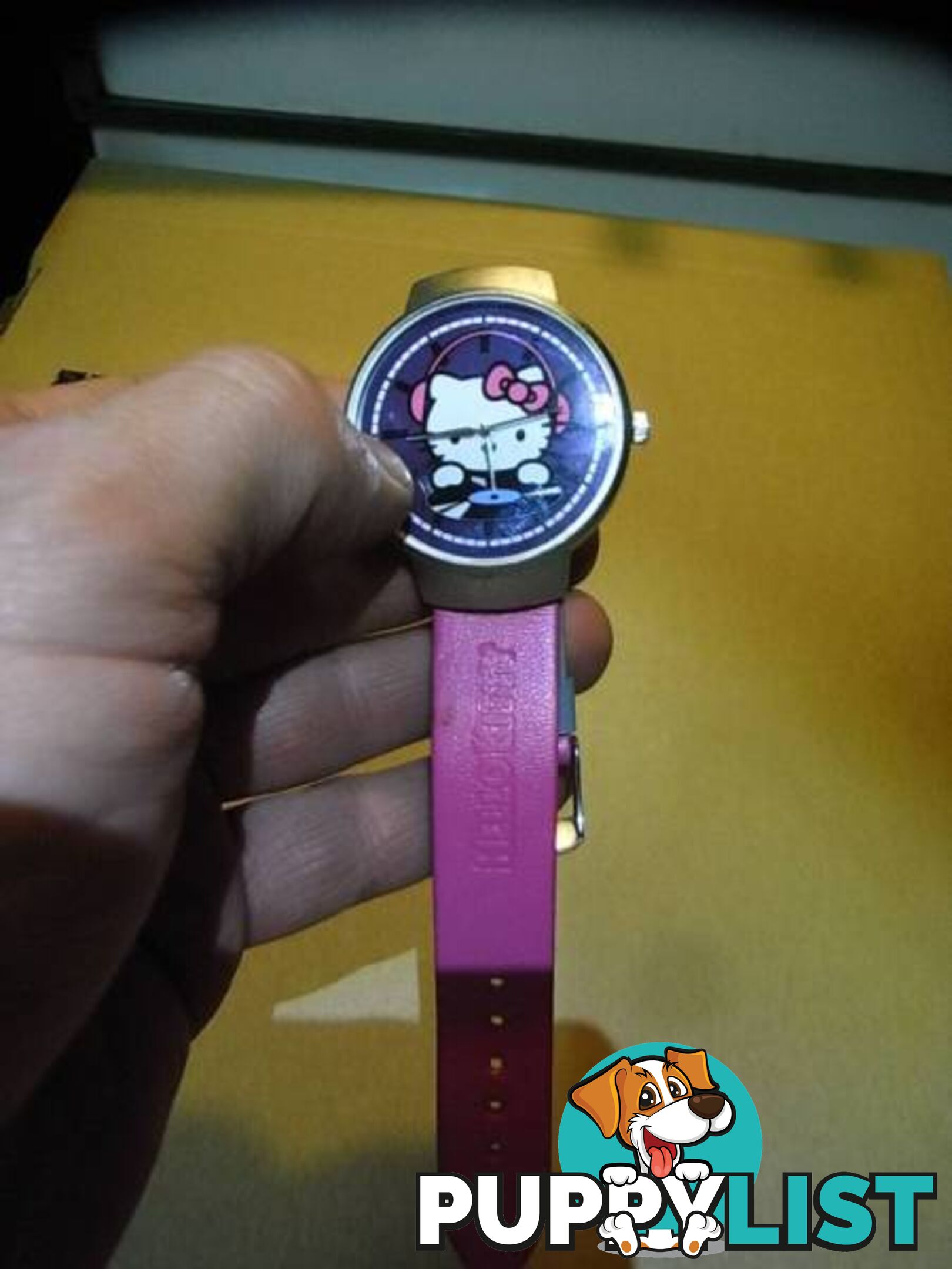 SANRIO LICENCED PRODUCT HELLO KITTY WATCH BRAND NEW