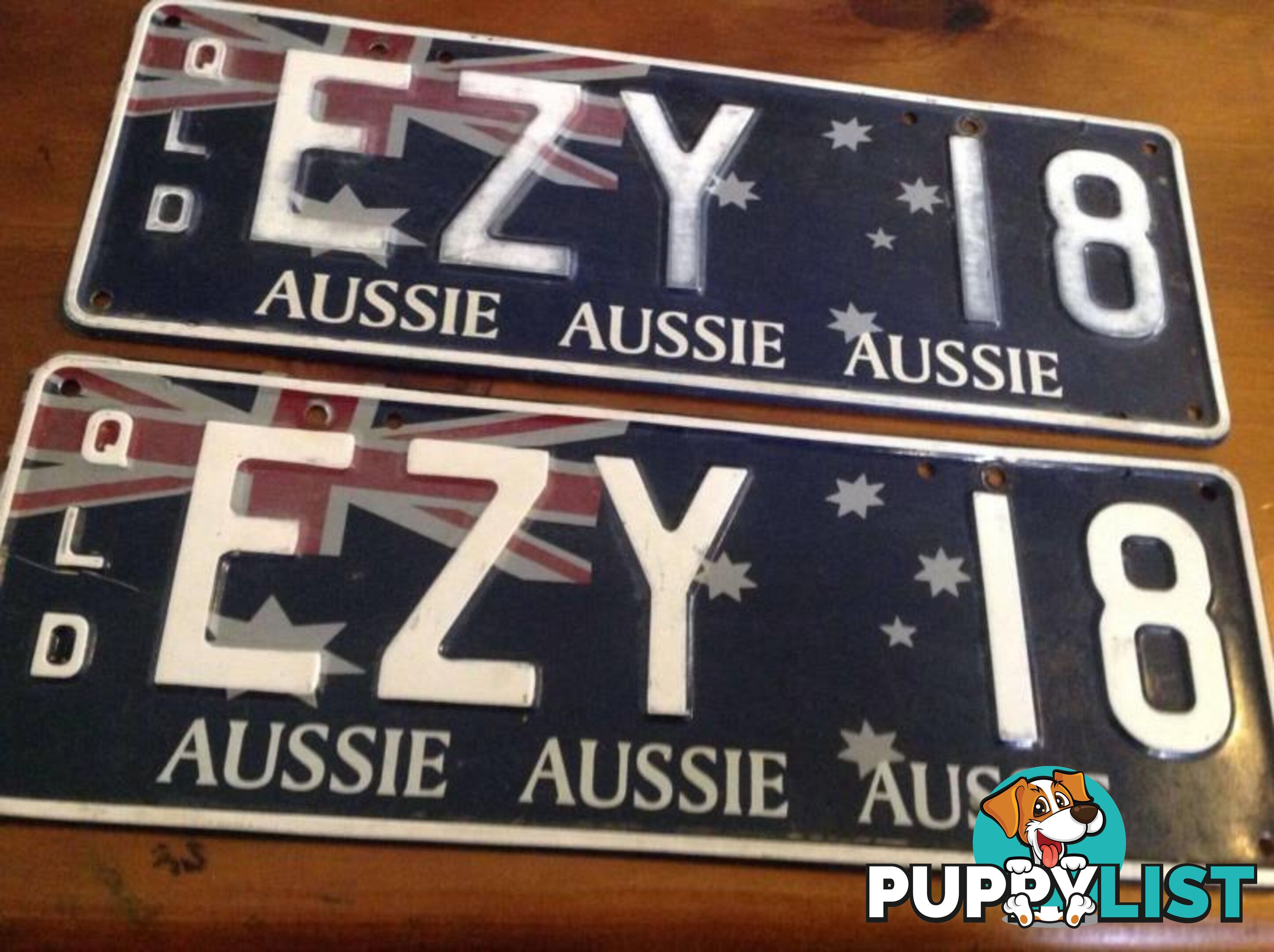 AUSTRALIAN FLAG QUEENSLAND CAR REGISTRATION NUMBER PLATES EZY 18