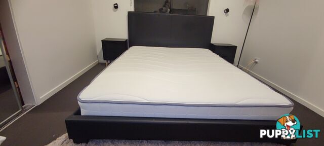 Queen size bed, side tables and mattress