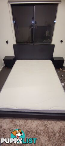 Queen size bed, side tables and mattress