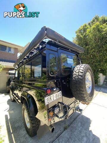 2009 Land Rover Defender 110  Manual 4 x 4 MY09