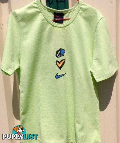 New " Nike " Girl's Tee Shirt