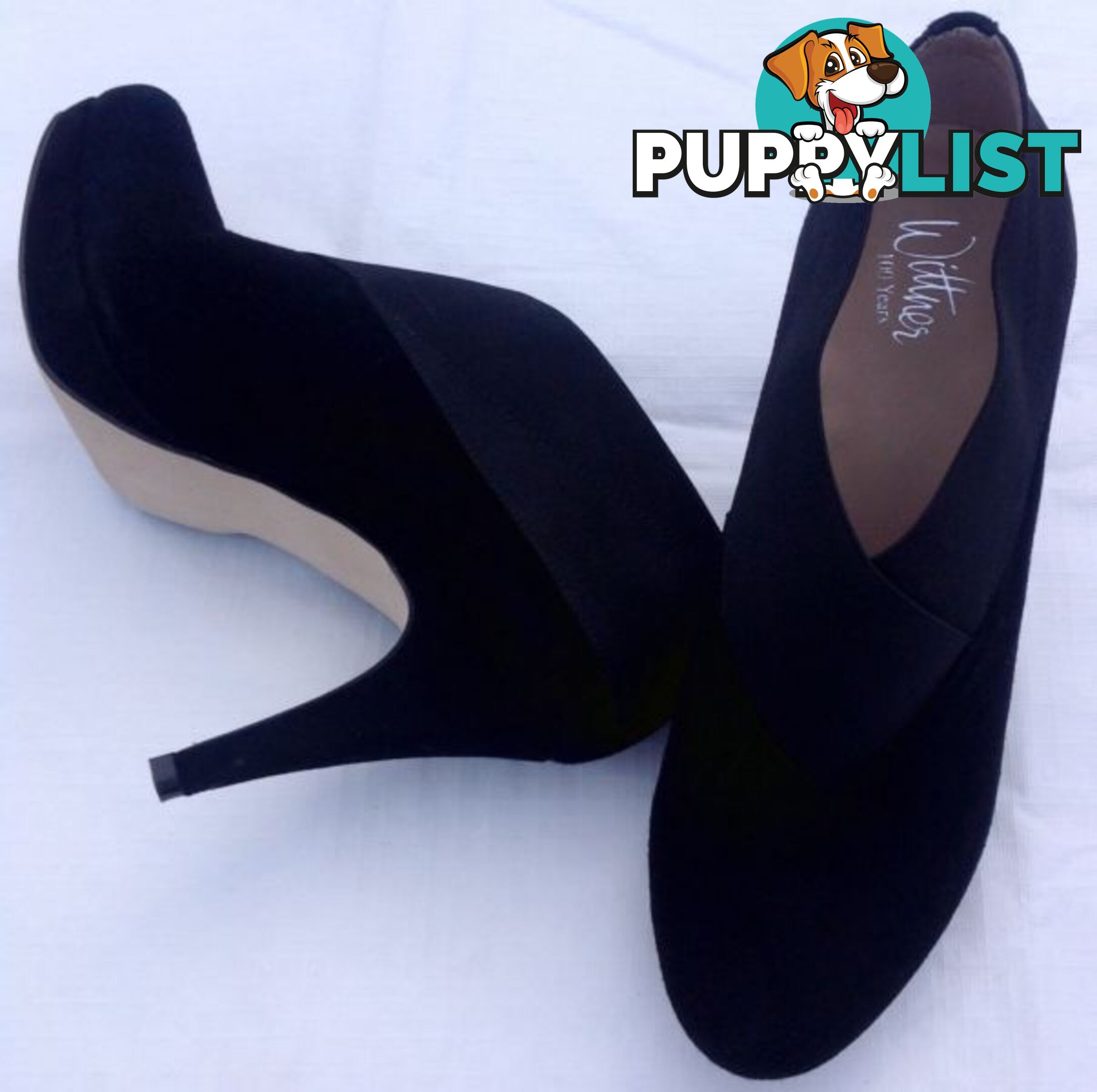 Gorgeous " Wittner " Black Suede Heels