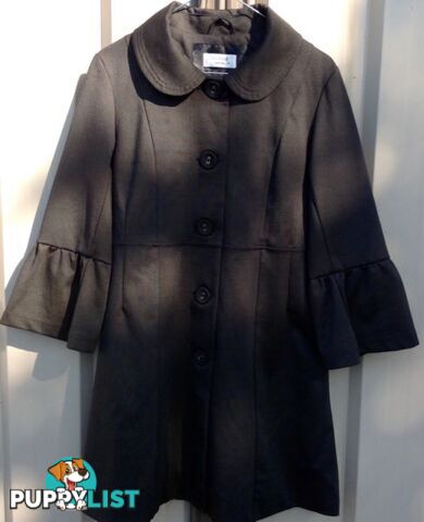 New Ladies Beautiful Black Coat