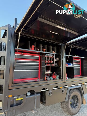 2023 Isuzu NPS75-155 Crew Cab AL Grey, 5.2L T/D AMT Chassis extended