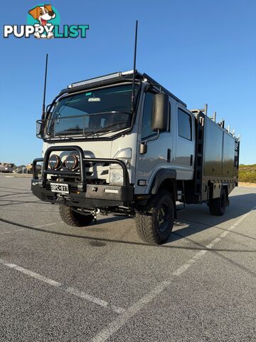 2023 Isuzu NPS75-155 Crew Cab AL Grey, 5.2L T/D AMT Chassis extended