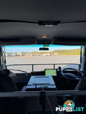 2023 Isuzu NPS75-155 Crew Cab AL Grey, 5.2L T/D AMT Chassis extended