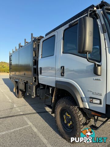 2023 Isuzu NPS75-155 Crew Cab AL Grey, 5.2L T/D AMT Chassis extended