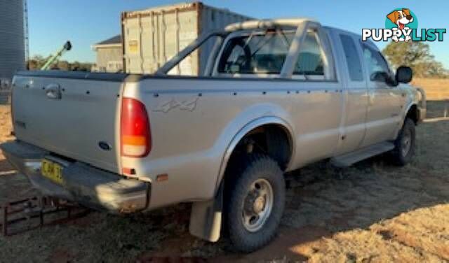 Ford F250 Super Duty Front Guard Second hand $330