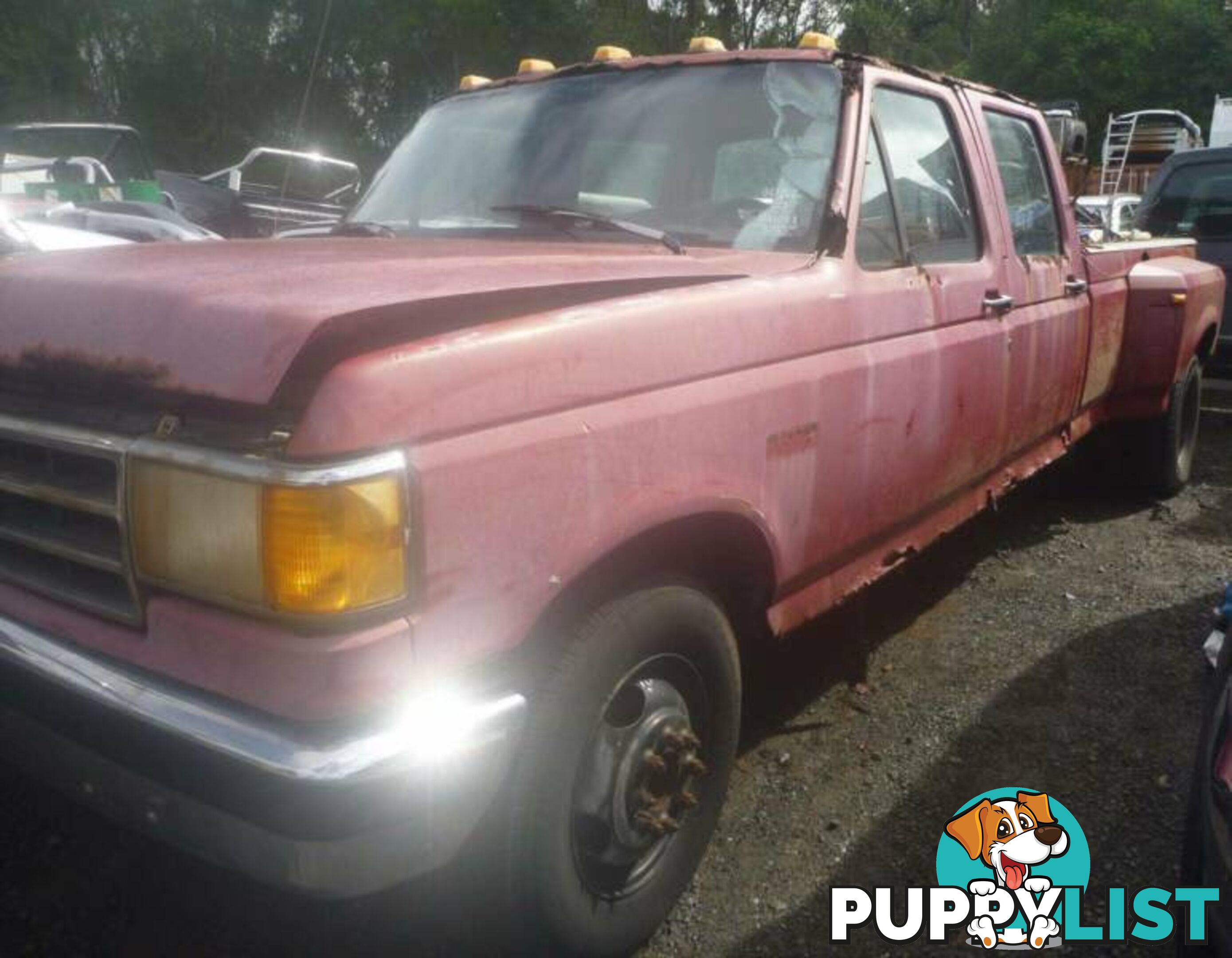 1991 Ford F 350 Truck dismantling and wrecking.