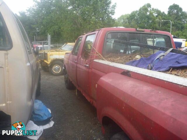 1991 Ford F 350 Truck dismantling and wrecking.