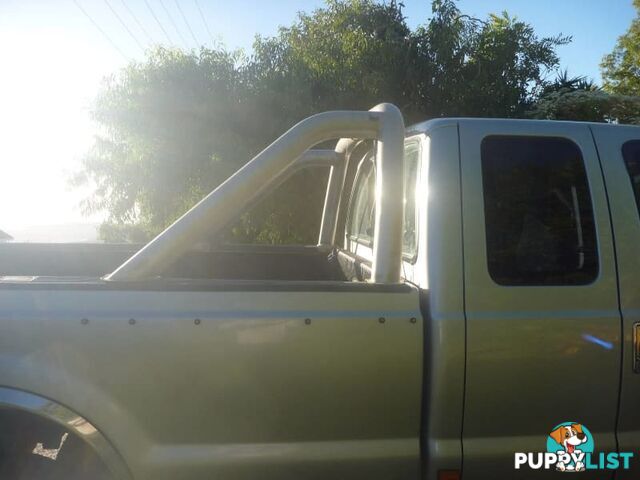 2003 FORD F250 XLT (4X4)  CREW CAB P/UP