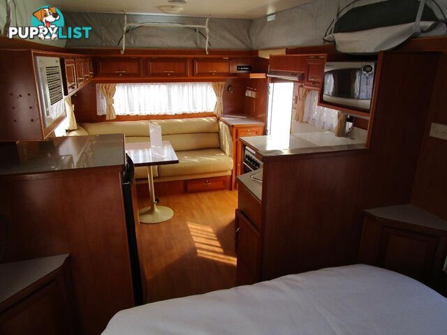 2010 CORONET PRINCE 17ft 6 x 7ft 6  CARAVAN