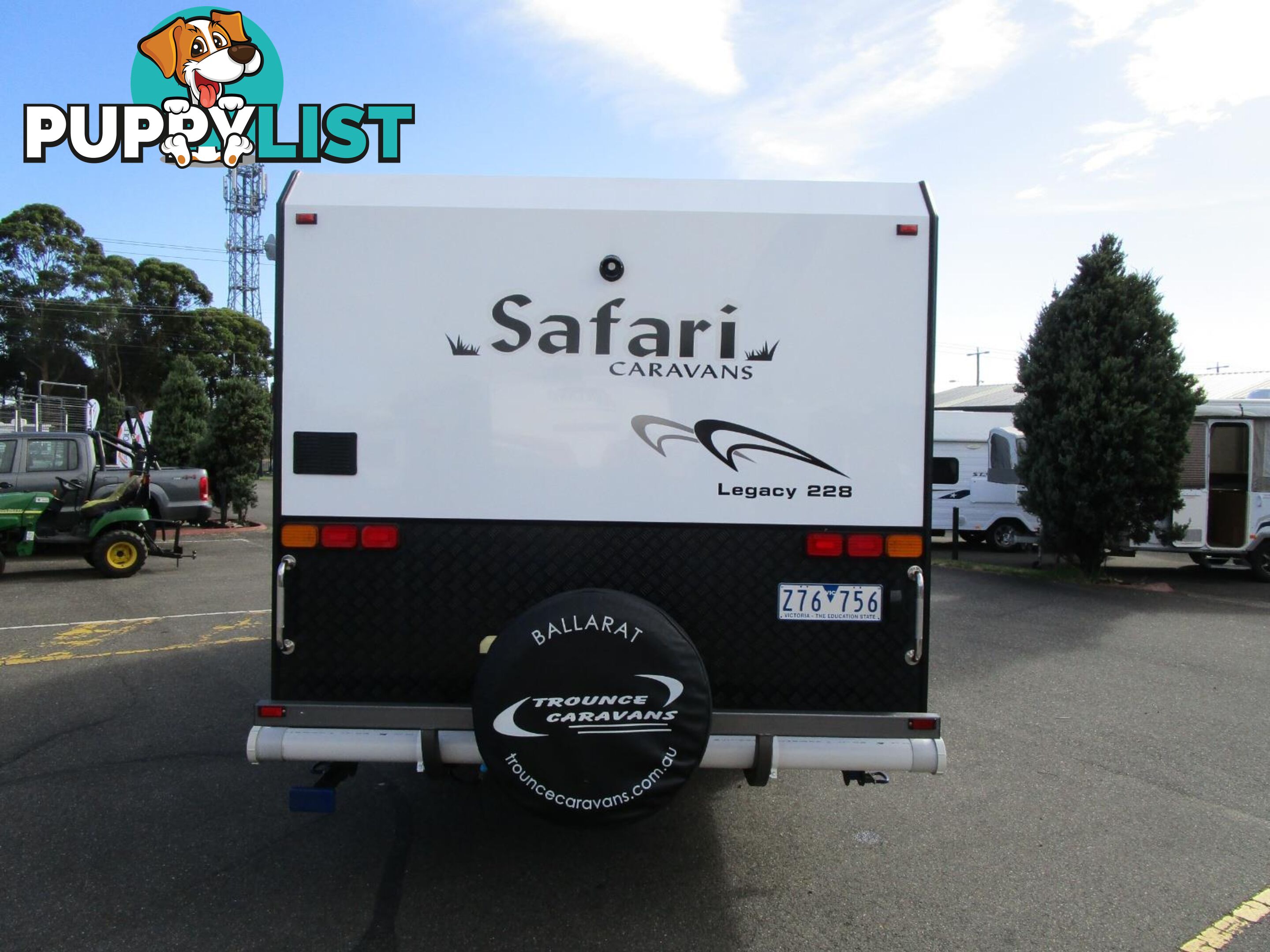 2019 SAFARI LEGACY 228   CARAVAN