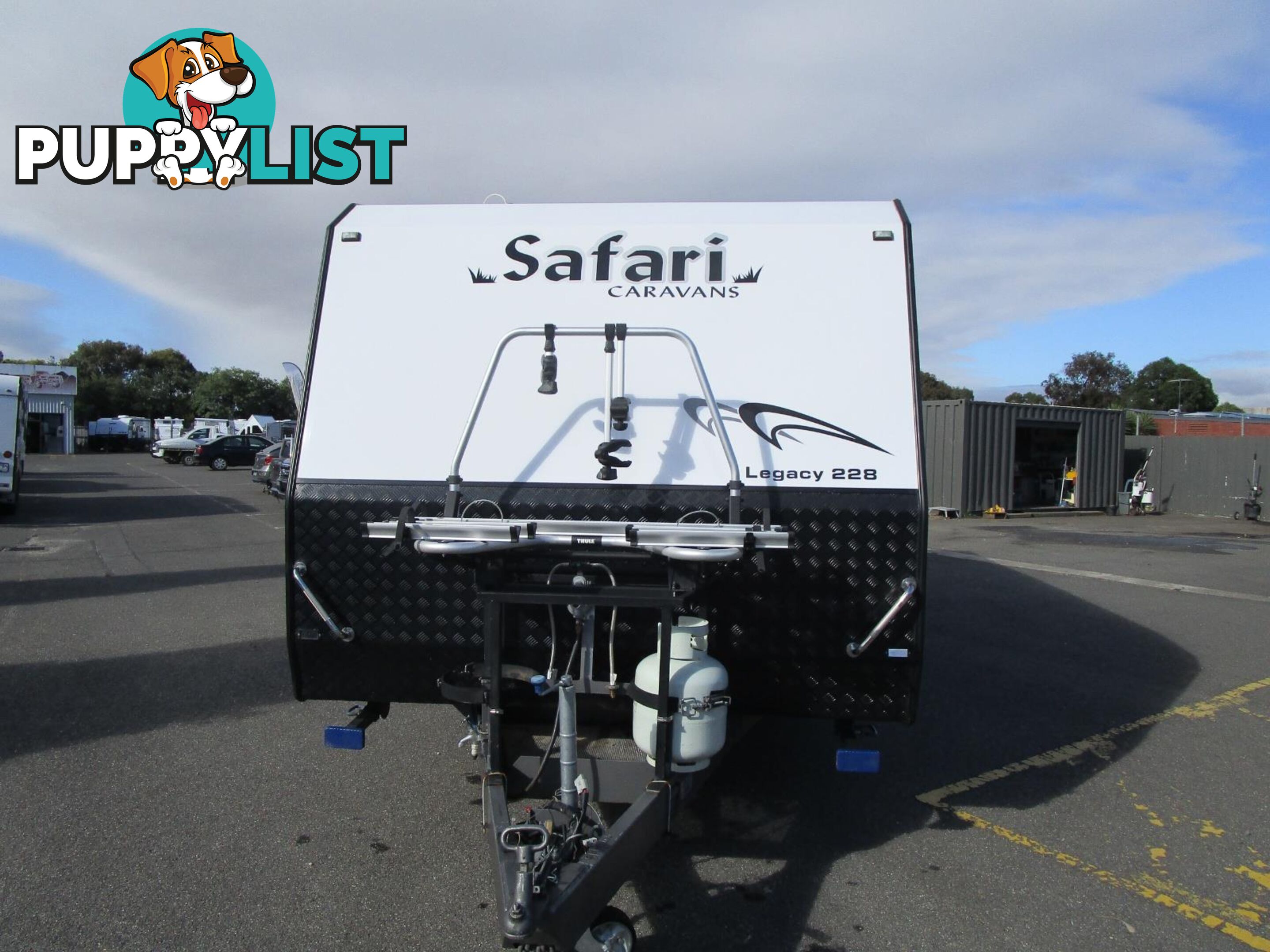 2019 SAFARI LEGACY 228   CARAVAN