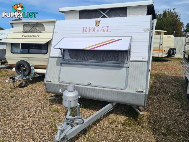 2000 REGAL 16ft   POP-TOP