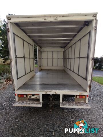 2013 Isuzu NPR 300 Pantech Truck