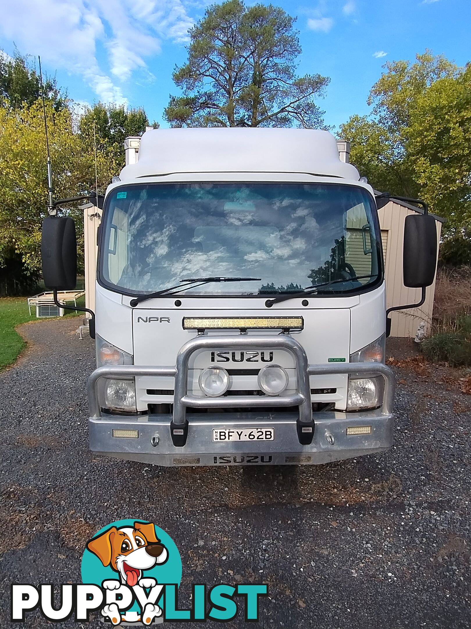 2013 Isuzu NPR 300 Pantech Truck