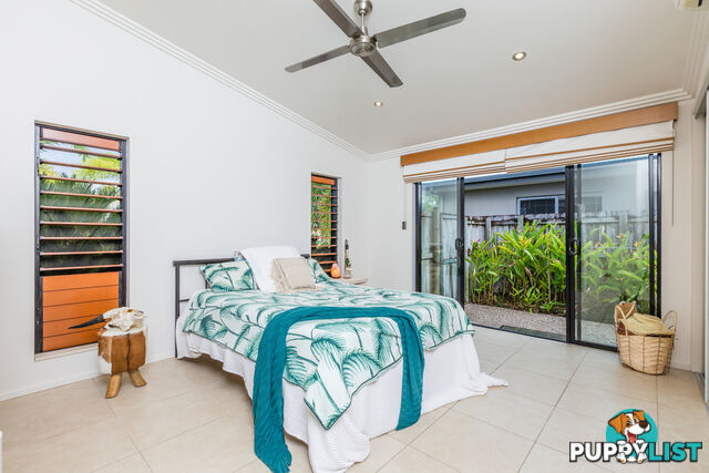 7 Icefire Quay TRINITY PARK QLD 4879